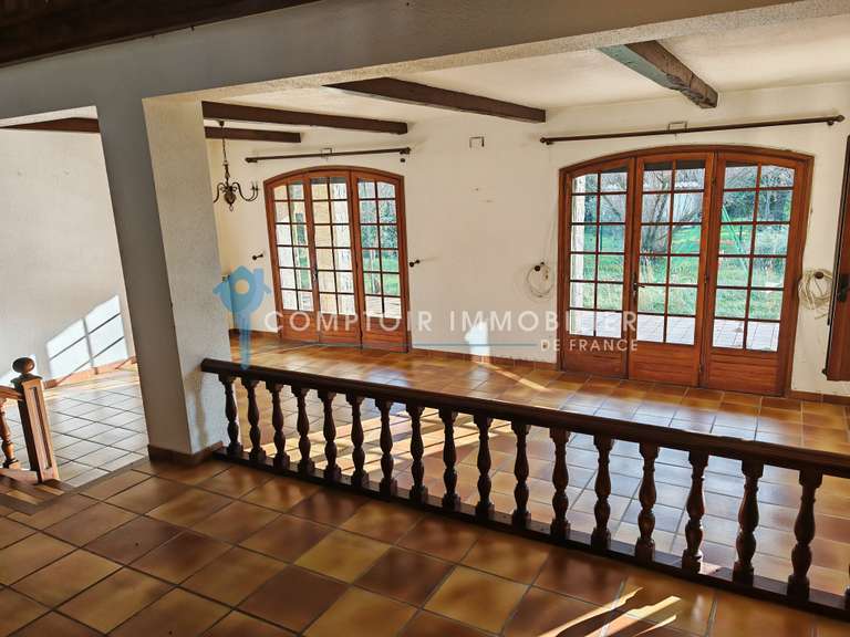 Villa Saint-Martin-de-Londres - 4 chambres - 203m²