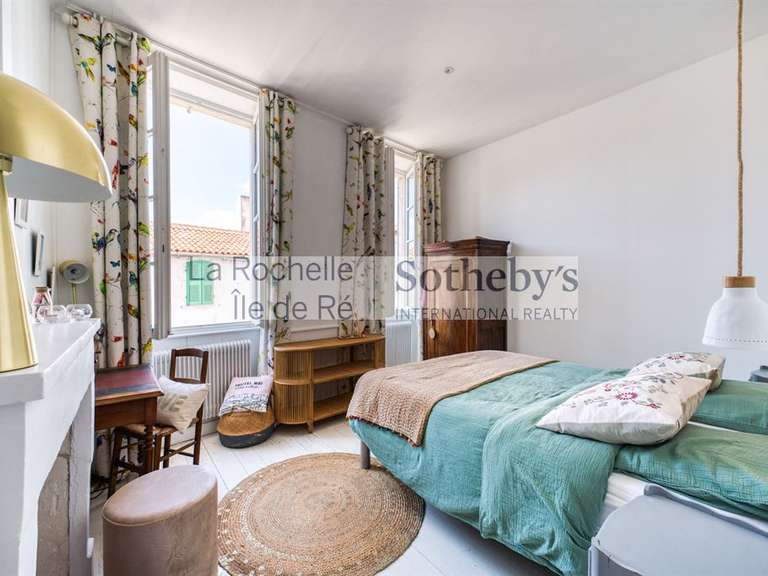 Maison Saint-Martin-de-Ré - 4 chambres - 225m²