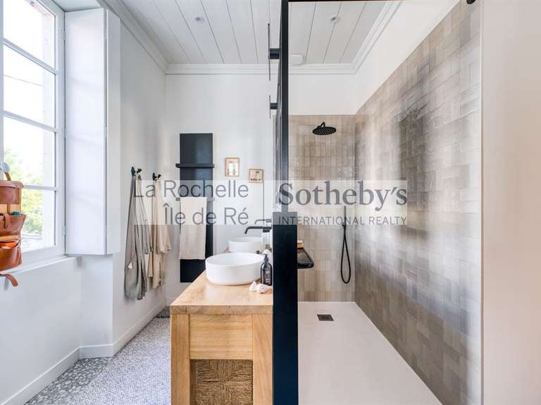 Maison Saint-Martin-de-Ré - 4 chambres - 225m²