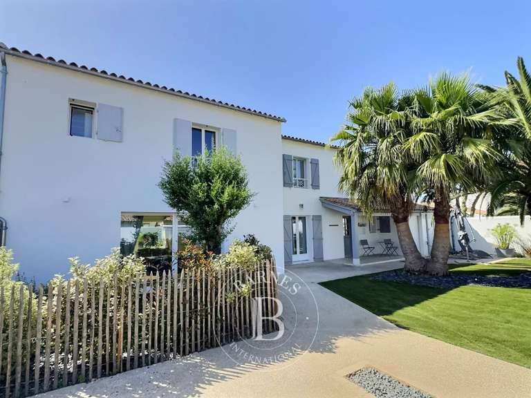 Maison Saint-Martin-de-Ré - 7 chambres - 243m²