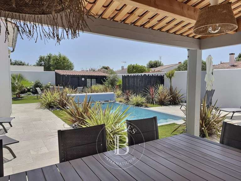Maison Saint-Martin-de-Ré - 7 chambres - 243m²