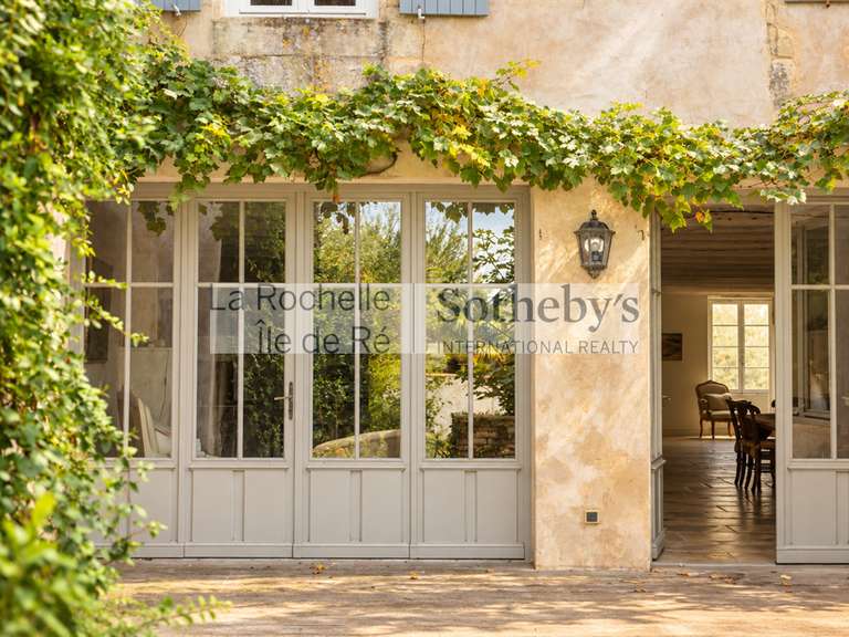 Maison Saint-Martin-de-Ré - 6 chambres - 253m²