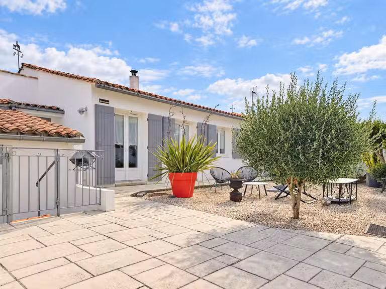 Maison Saint-Martin-de-Ré - 3 chambres - 129m²
