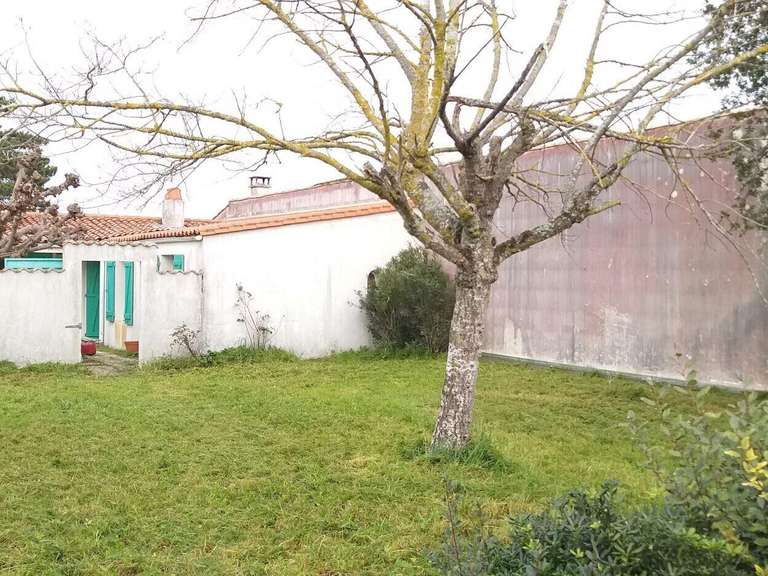 Villa à SaintMartindeRé Vente de luxe BellesPierres