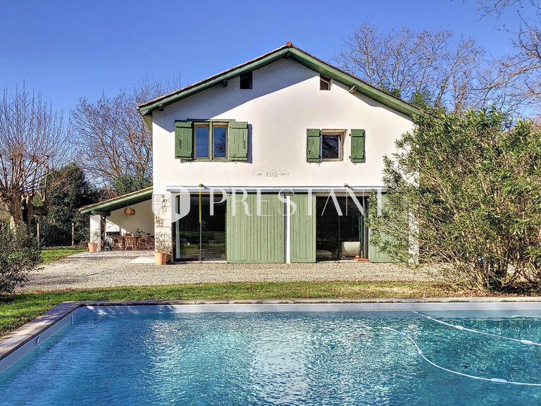 Sale House Saint-Martin-de-Seignanx - 4 bedrooms