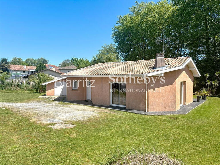 Maison Saint-Martin-de-Seignanx - 124m²