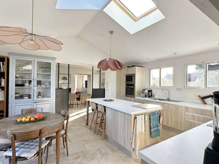 Maison Saint-Martin-de-Seignanx - 4 chambres - 205m²