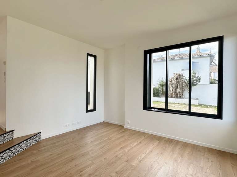 Maison Saint-Martin-de-Seignanx - 4 chambres - 138m²