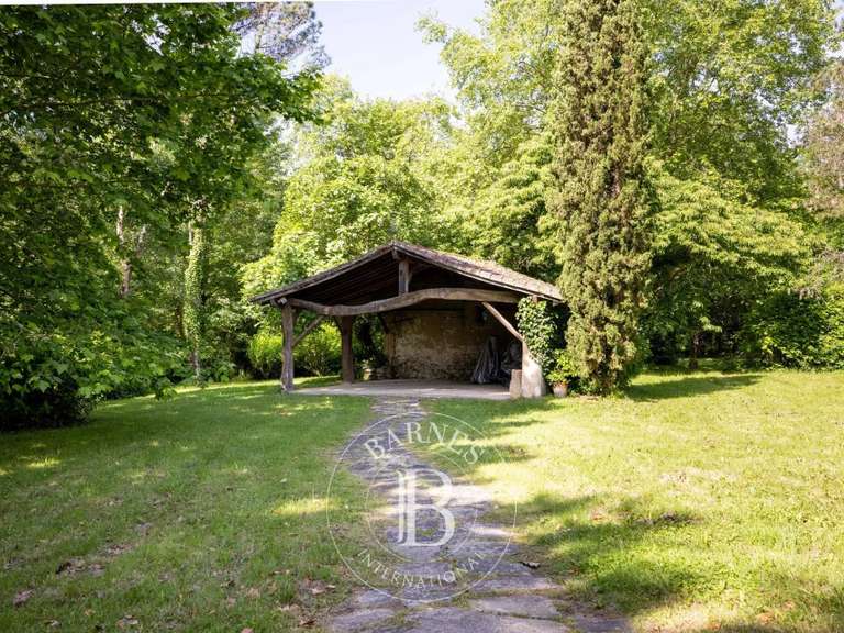 Maison Saint-Martin-de-Seignanx - 6 chambres - 301m²
