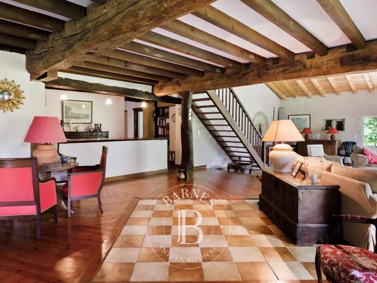 Maison Saint-Martin-de-Seignanx - 6 chambres - 301m²