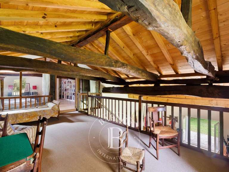 Maison Saint-Martin-de-Seignanx - 6 chambres - 301m²