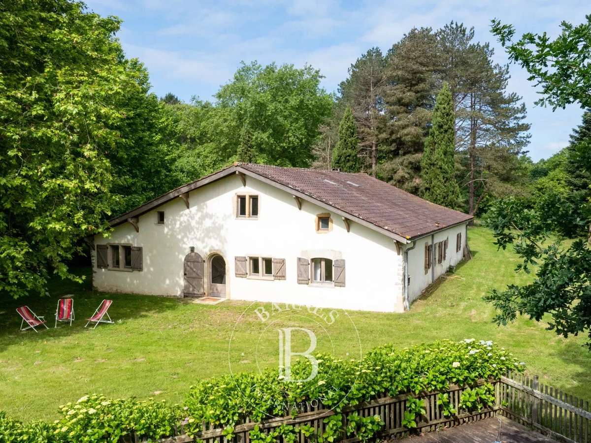 House Saint-Martin-de-Seignanx