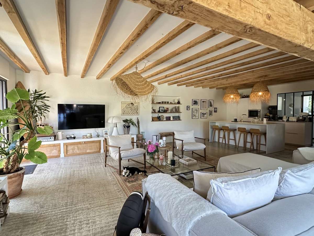 House Saint-Martin-de-Seignanx