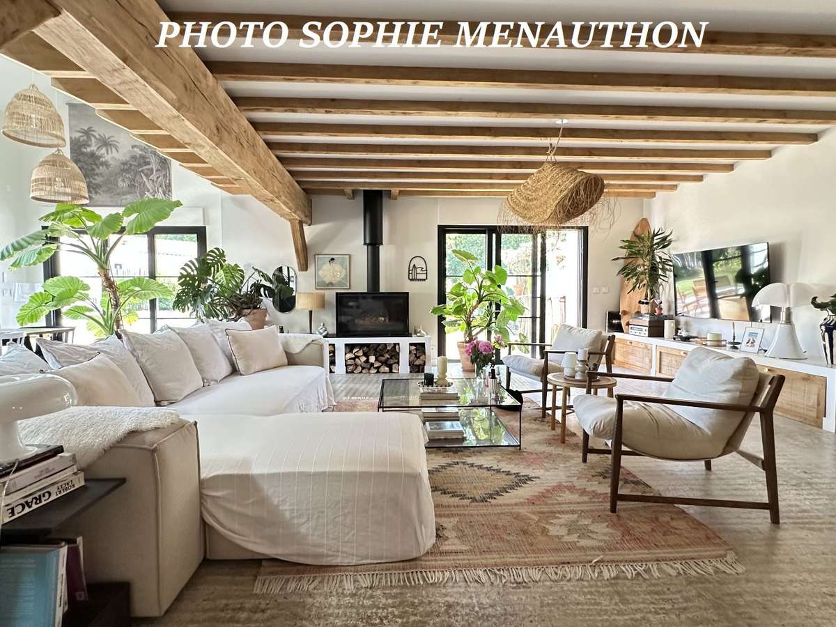 House Saint-Martin-de-Seignanx