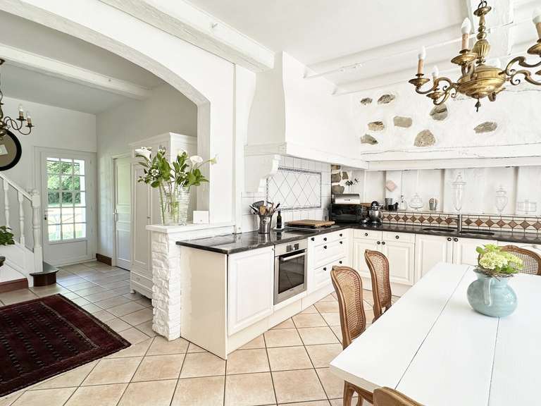 Maison Saint-Martin-de-Seignanx - 7 chambres - 310m²