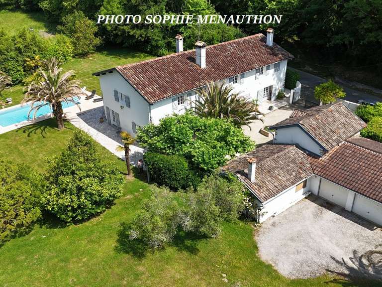 Maison Saint-Martin-de-Seignanx - 7 chambres - 310m²