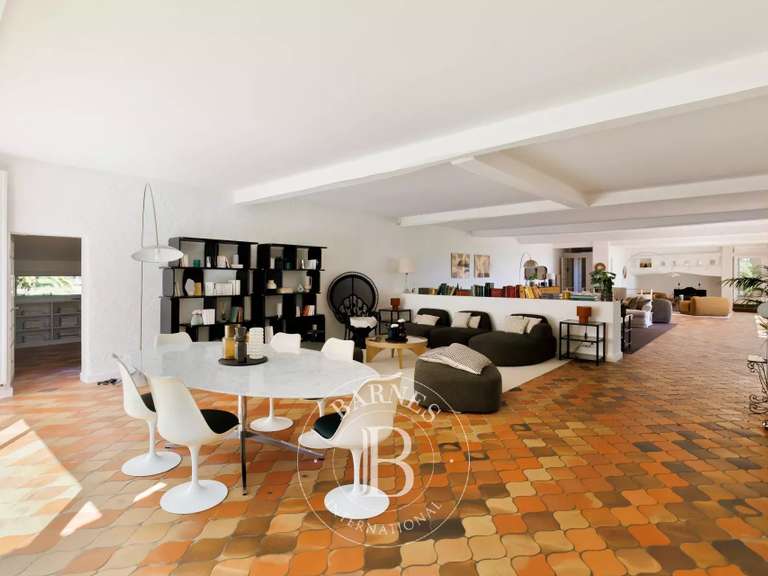 Maison Saint-Martin-de-Seignanx - 6 chambres - 748m²