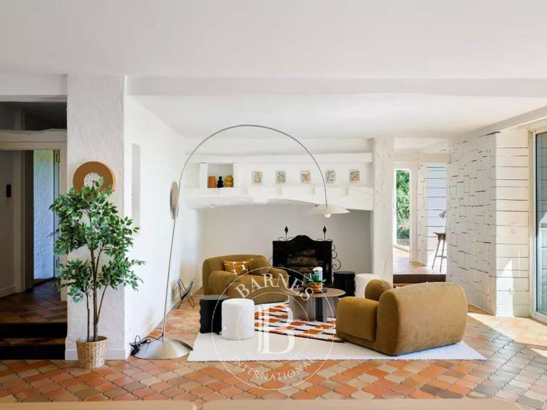 Maison Saint-Martin-de-Seignanx - 6 chambres - 748m²