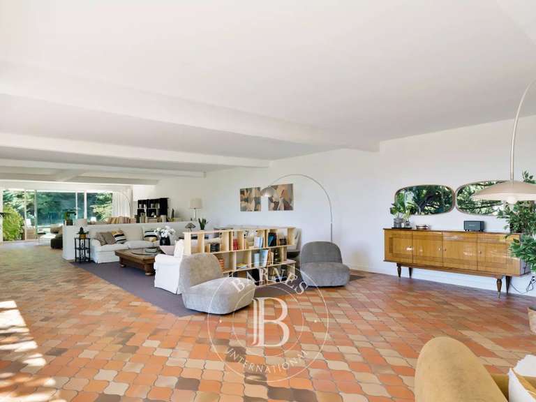 Maison Saint-Martin-de-Seignanx - 6 chambres - 748m²