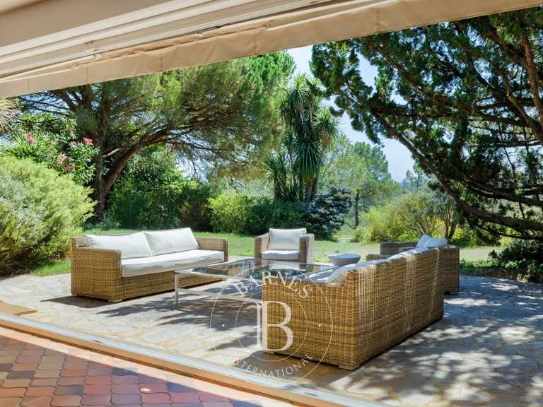Maison Saint-Martin-de-Seignanx - 6 chambres - 748m²