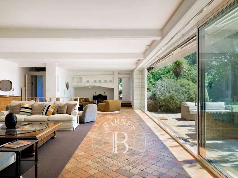 Maison Saint-Martin-de-Seignanx - 6 chambres - 748m²
