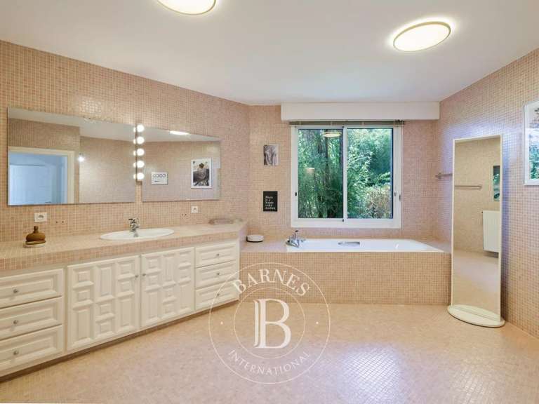 Maison Saint-Martin-de-Seignanx - 6 chambres - 748m²