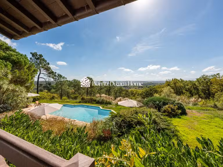 Maison Saint-Martin-de-Seignanx - 8 chambres - 703m²