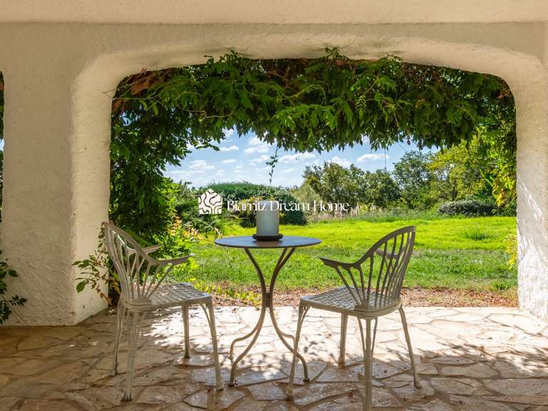 Maison Saint-Martin-de-Seignanx - 8 chambres - 703m²