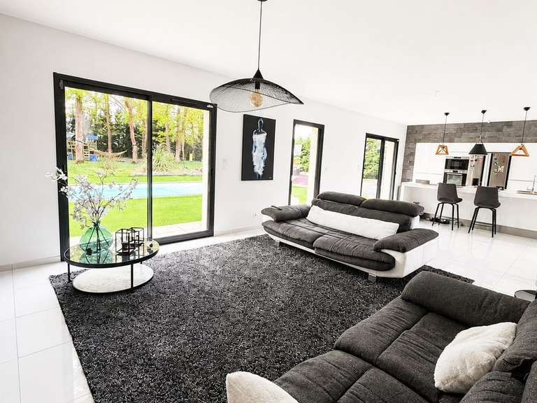 Maison Saint-Martin-Longueau - 3 chambres - 175m²