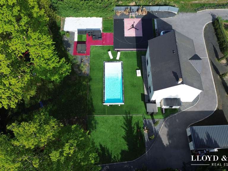 Maison Saint-Martin-Longueau - 3 chambres - 175m²