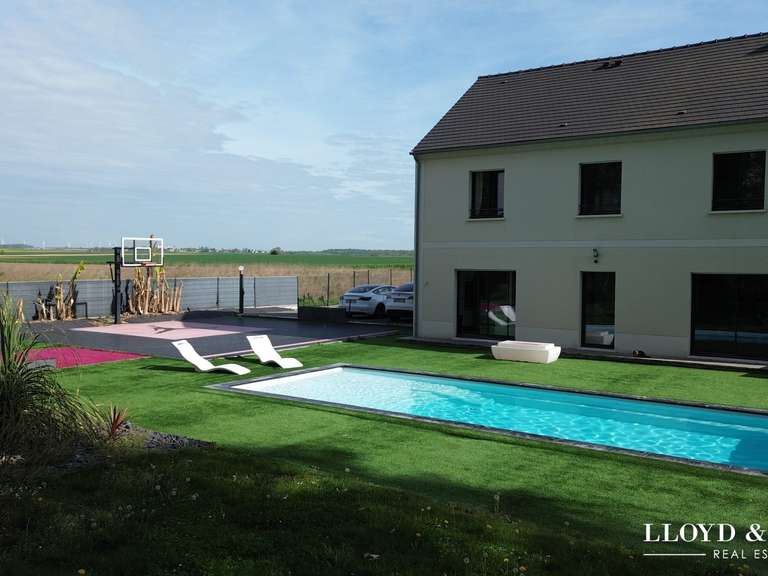 Maison Saint-Martin-Longueau - 3 chambres - 175m²