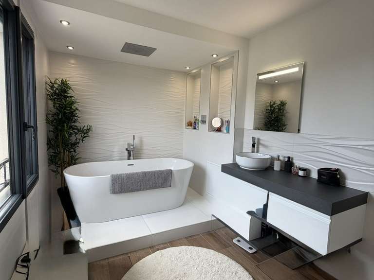 Maison Saint-Martin-Longueau - 3 chambres - 175m²