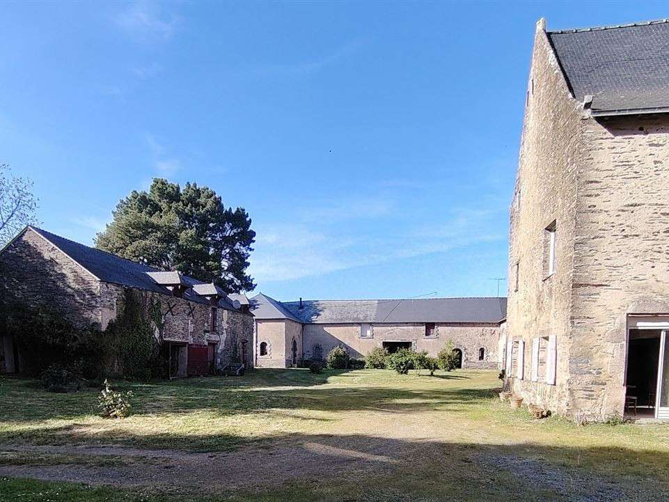 Château Saint-Martin-sur-Oust