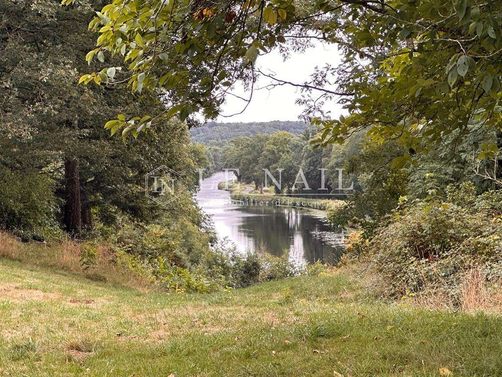 Château Saint-Martin-sur-Oust