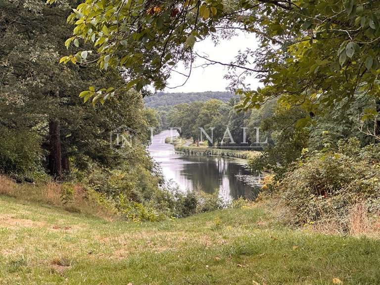 Château Saint-Martin-sur-Oust - 21 chambres - 820m²
