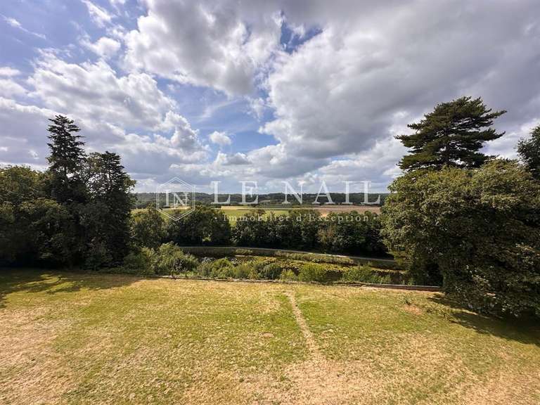 Château Saint-Martin-sur-Oust - 21 chambres - 820m²