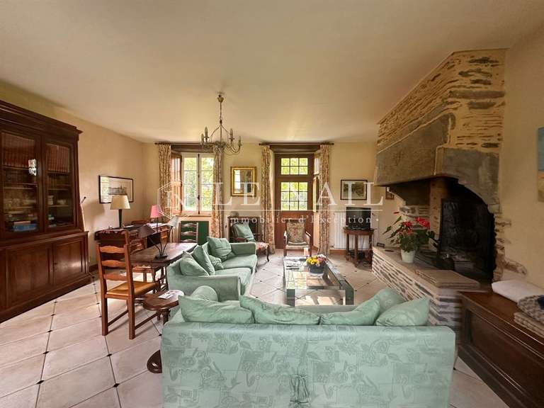 Manor Saint-Martin-sur-Oust - 4 bedrooms - 170m²