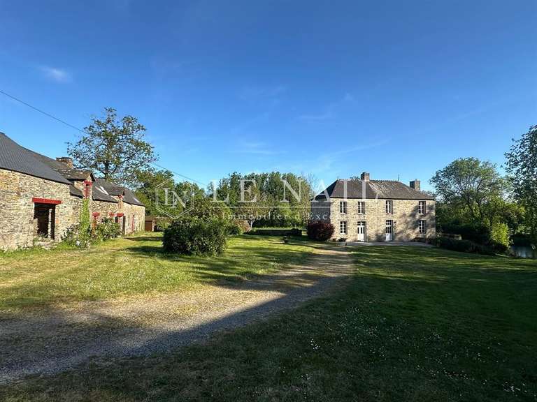 Manor Saint-Martin-sur-Oust - 4 bedrooms - 170m²