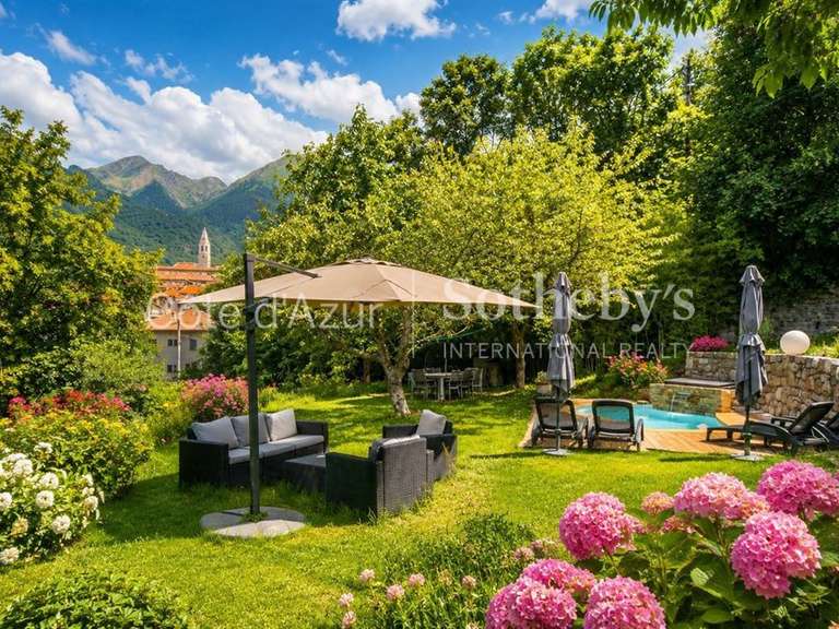 House Saint-Martin-Vésubie - 6 bedrooms - 330m²