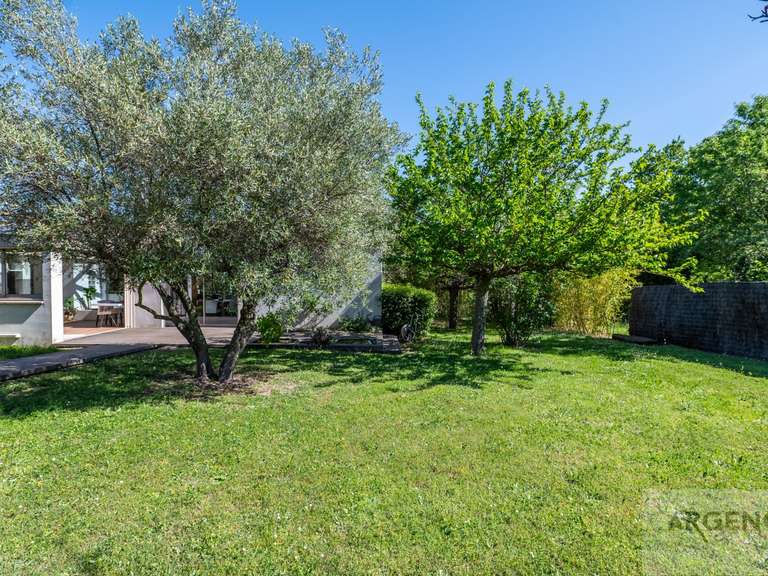 Maison Saint-Mathieu-de-Tréviers - 6 chambres - 275m²