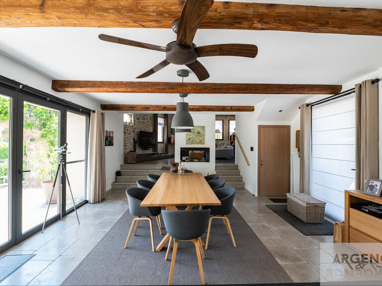 Propriété Saint-Mathieu-de-Tréviers - 7 chambres - 366m²