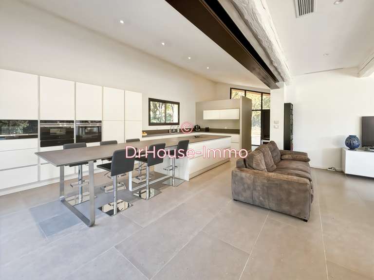 Villa Saint-Mathieu-de-Tréviers - 4 chambres - 235m²