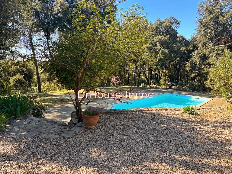 Villa Saint-Mathieu-de-Tréviers - 4 chambres - 235m²