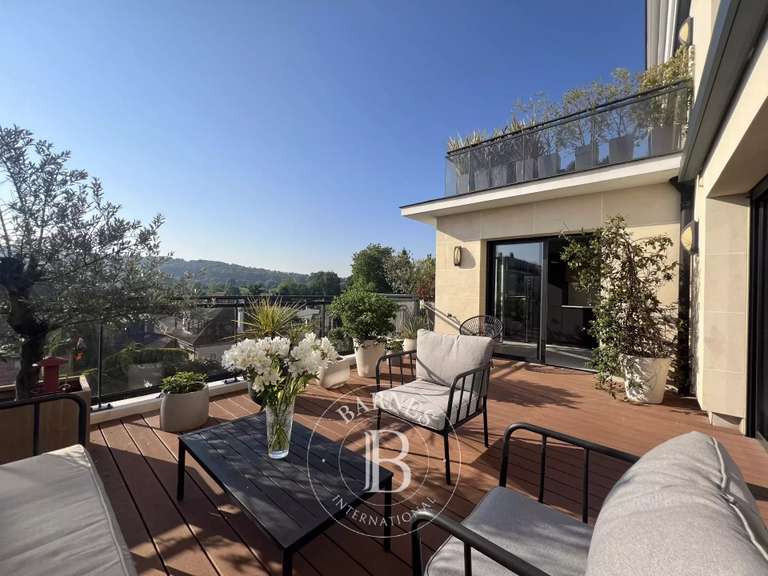 Apartment Saint-Maur-des-Fossés - 3 bedrooms - 142m²