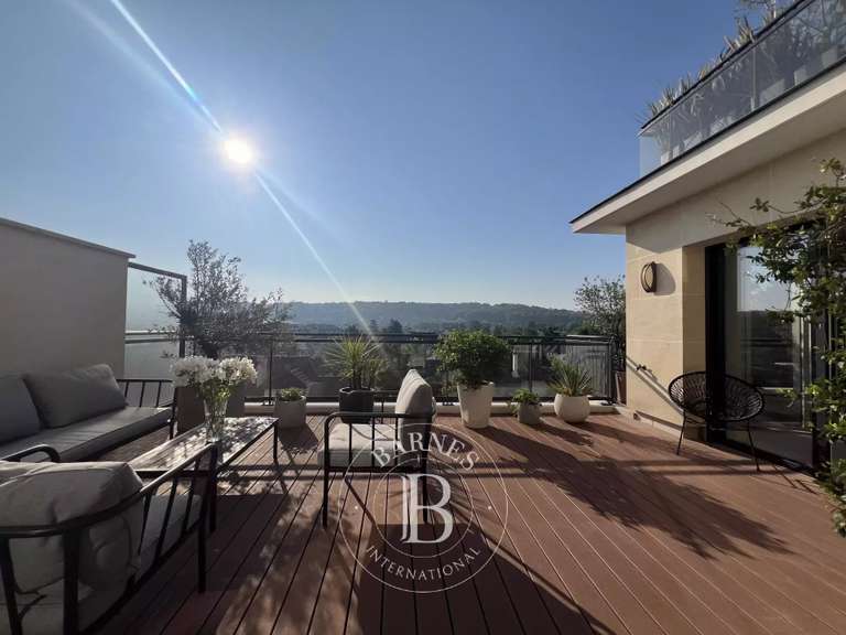 Apartment Saint-Maur-des-Fossés - 3 bedrooms - 142m²