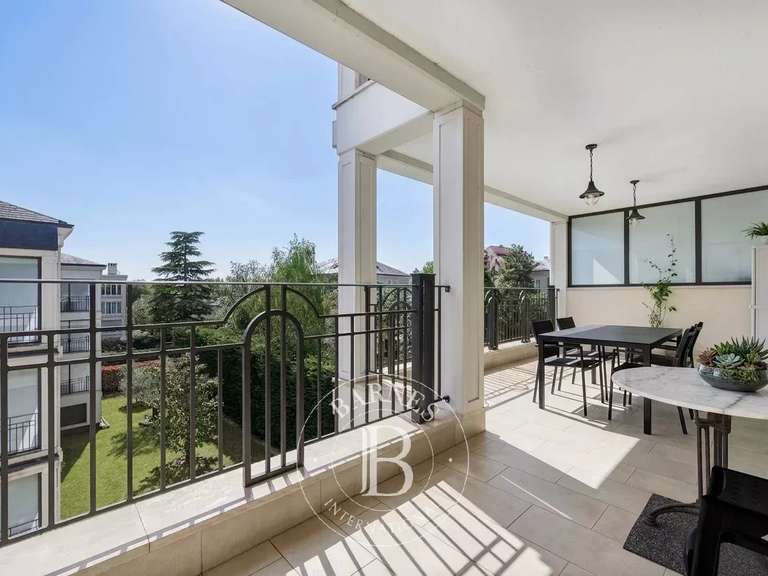 Appartement Saint-Maur-des-Fossés - 2 chambres - 80m²