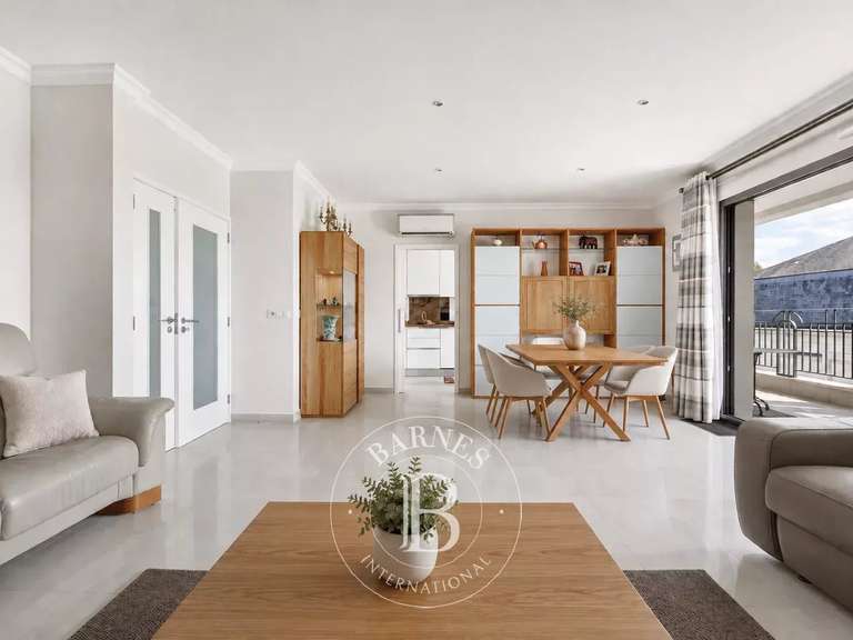 Appartement Saint-Maur-des-Fossés - 2 chambres - 80m²
