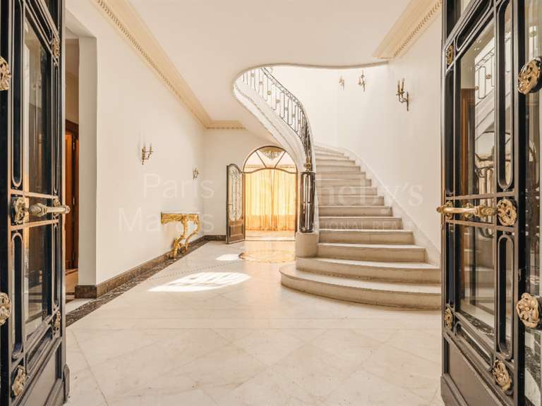 Maison Saint-Maur-des-Fossés - 6 chambres - 1000m²