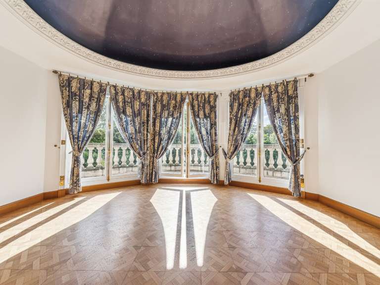 Maison Saint-Maur-des-Fossés - 6 chambres - 1000m²