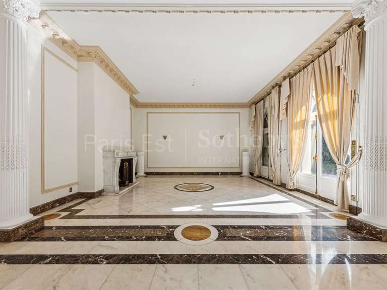 House Saint-Maur-des-Fossés - 6 bedrooms - 1000m²